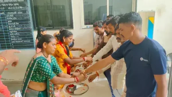 અરવલ્લી : મોડાસા સબજેલમાં સજા ભોગવી રહેલા બંદીવાન ભાઈઓને પોતાની બહેનોએ રાખડી બાંધી કરી રક્ષાબંધનની ઉજવણી…