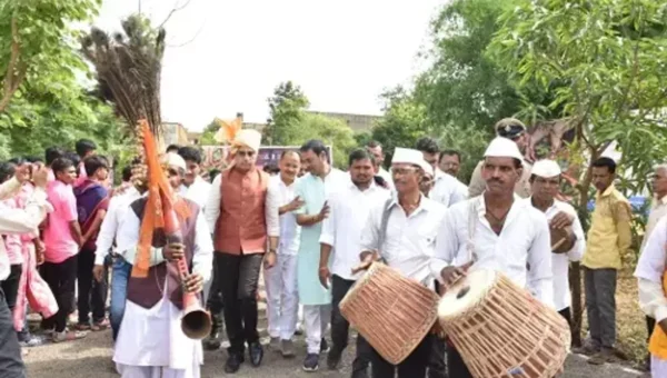 વલસાડ : શિક્ષણ મંત્રી પ્રફુલ પાનસેરીયાની ઉપસ્થિતિમાં વિશ્વ આદિવાસી દિવસની શાનદાર ઉજવણી, વિકાસ કાર્યોના ખાતમુહૂર્ત-લોકાર્પણ કરાયા…