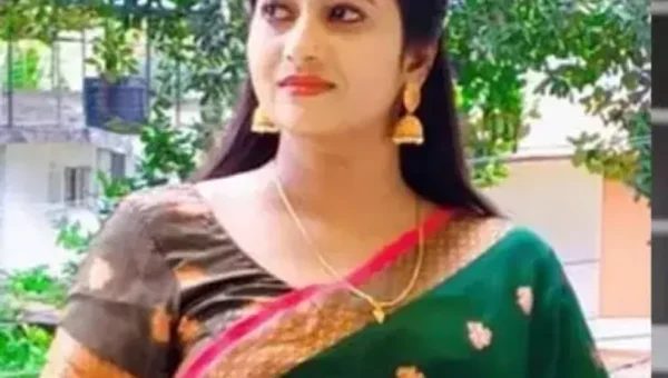 35 વર્ષની મલયાલમ એક્ટ્રેસે ગળેફાંસો ખાઈ કર્યો આપઘાત, પંખે લટકતી લાશ મળતા ખળભળાટ….