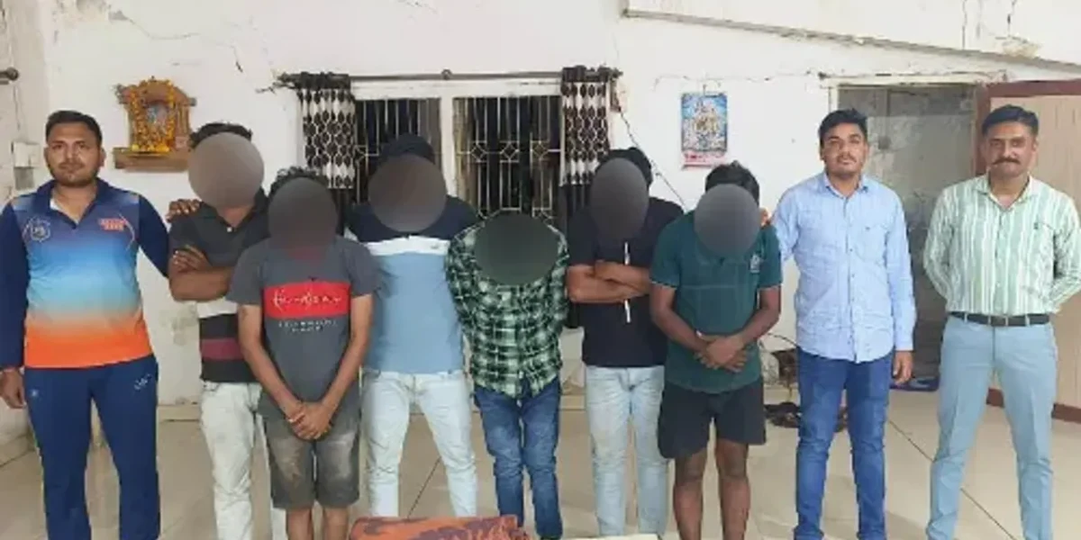 ભરૂચ : અંકલેશ્વરના સારંગપુર નજીકથી જુગાર રમતા 6 લોકો LCB પોલીસના હાથે ઝડપાયા…