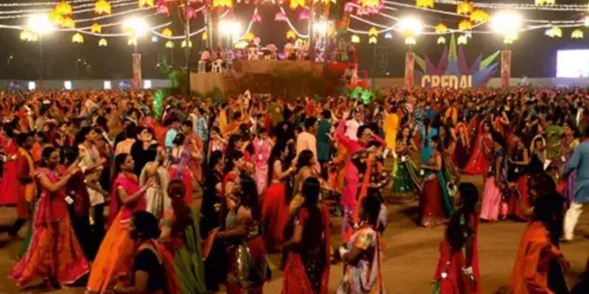 અમદાવાદ : નવરાત્રી અંગે પોલીસની ગાઈડલાઈન સહિત આ નિયમોનું કરવું પડશે પાલન.!