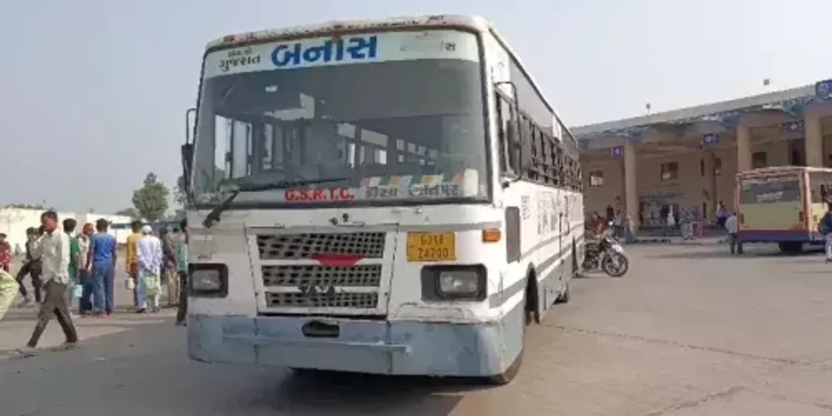 સાબરકાંઠા : ખેડબ્રહ્મામાં એસટી. બસનું ટાયર ફરી વળતાં શિક્ષિકાનું મોત, બસના ચાલક વિરુદ્ધ ગુન્હો દાખલ…