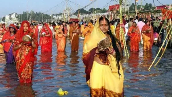 કાલથી શરૂ થનારી છઠ પુજા માત્ર ભારતમાં જ નહીં પરંતુ વિદેશમાં પણ ધામધુમથી ઉજવાય છે, જાણો તેની પુજા વિધિ અને મહત્વ….