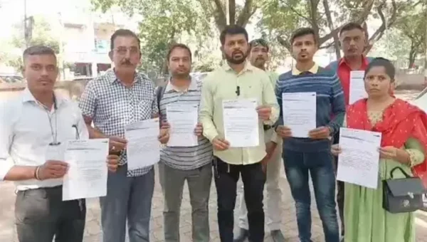 ભરૂચ : રાષ્ટ્રીય રાજપૂત કરણી સેનાના અધ્યક્ષની હત્યાના વિરોધમાં AAP દ્વારા કલેક્ટર કચેરીએ આવેદન પત્ર અપાયું…