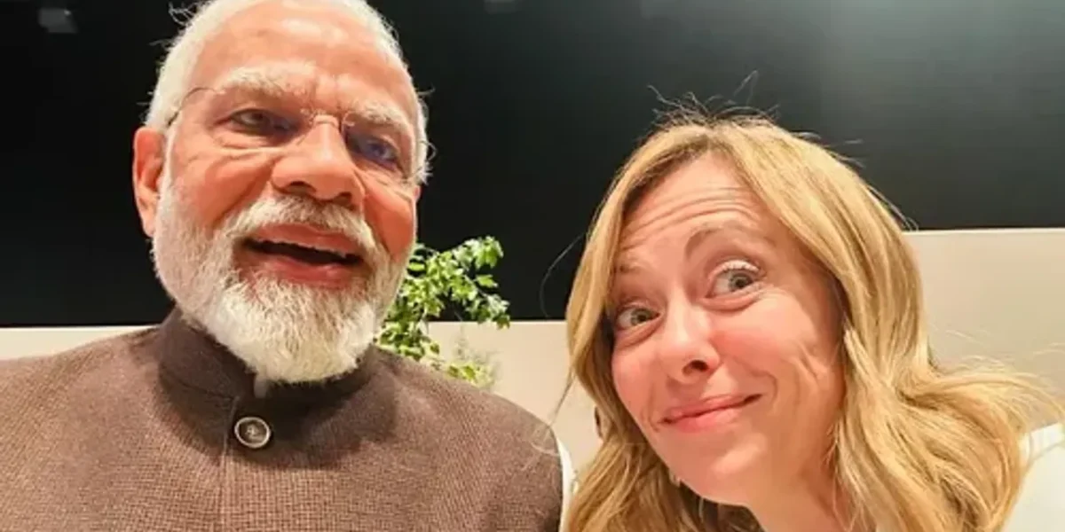 ઇટાલીના PM મેલોનીએ દુબઈમાં PM મોદી સાથે સેલ્ફી લીધી, પોસ્ટ કરી અને કહ્યું- અમે સારા મિત્રો છીએ