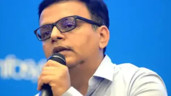 ઈન્ફોસિસના CFO નીલંજન રોયે રાજીનામું આપ્યું, જયેશ સંઘરાજકાને નવા ચીફ ફાયનાન્સિયલ ઓફિસર તરીકે નિયુક્ત