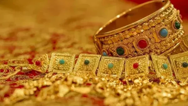 સોના અને ચાંદીના ભાવમાં થયો ઘટાડો, જાણો લેટેસ્ટ ભાવ અંગે