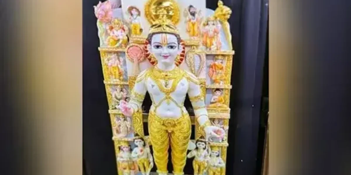 અયોધ્યા : રામલલાની બીજી મૂર્તિની તસવીર આવી સામે