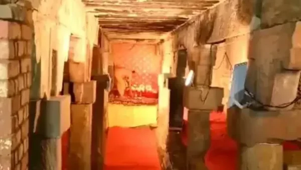 જ્ઞાનવાપી કેસ: વ્યાસજીના ભોંયરામાં પૂજા-પાઠ શરૂ રહેશે,ઇલાહાબાદ હાઇકોર્ટનો મુસ્લિમ પક્ષને ઝટકો