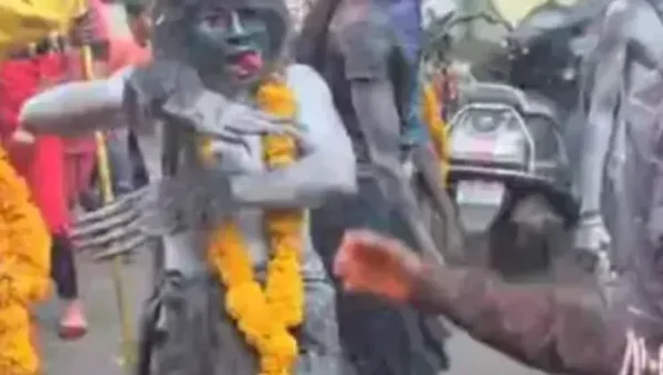 ઉજ્જૈનમાં ભગવાન મહાકાલની નિકળી જાન, ભૂત પિશાચે જોડાય નૃત્યમાં ભાગ લીધો