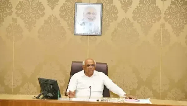 રાજ્ય સરકારે હાઉસિંગ બોર્ડનાં આવાસોના રિડેવલપમેન્ટની વહીવટી ફી અને ચાર્જમાં રાહત આપી