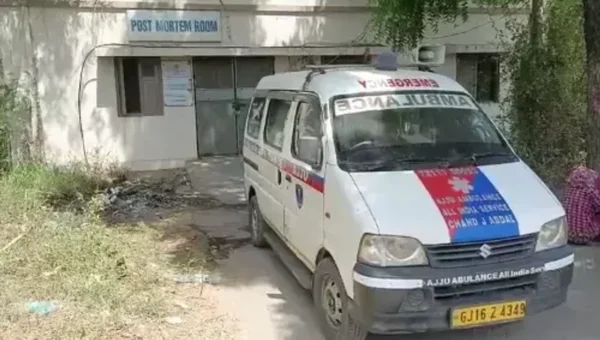 ભરૂચ: મામલતદાર કચેરીના પટાંગણમાં પાણીના પંપની ઓરડીમાં પાણી ચાલુ બંધ કરવાની કામગીરી કરનાર યુવકે જીવન ટૂંકાવ્યું