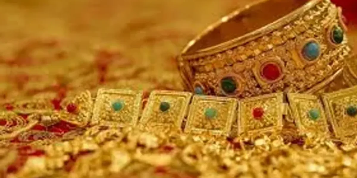 સોનાના ભાવમાં સતત વધારો, 72,000 રૂ. પ્રતિ 10 ગ્રામના રેકોર્ડ હાઈ પર પહોંચ્યો