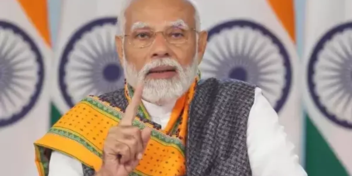PM મોદીના TMC પર આકરા પ્રહાર, કહ્યું TMC બંગાળની ઓળખને ખતમ કરી રહ્યું છે