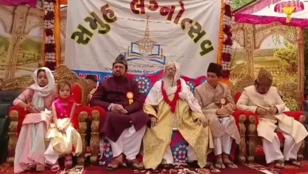 ભરૂચ : ઝઘડિયાના તરસાલી ગામે ખ્વાજા નસીરુદ્દીન ચિસ્તી ટ્રસ્ટ દ્વારા 6ઠ્ઠો સમુહ લગ્નોત્સવ યોજાયો, 17 યુગલોએ સાંસારિક જીવનનો પ્રારંભ કર્યો…