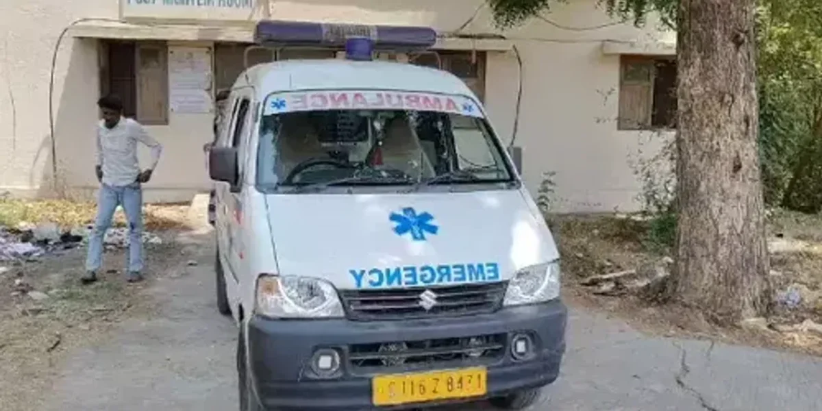 ભરૂચ : દહેજના વડદલા ગામે રોયલ કોલોનીમાં ચોથા માળેથી નીચે પટકાતાં પરપ્રાંતીય યુવાનનું મોત…