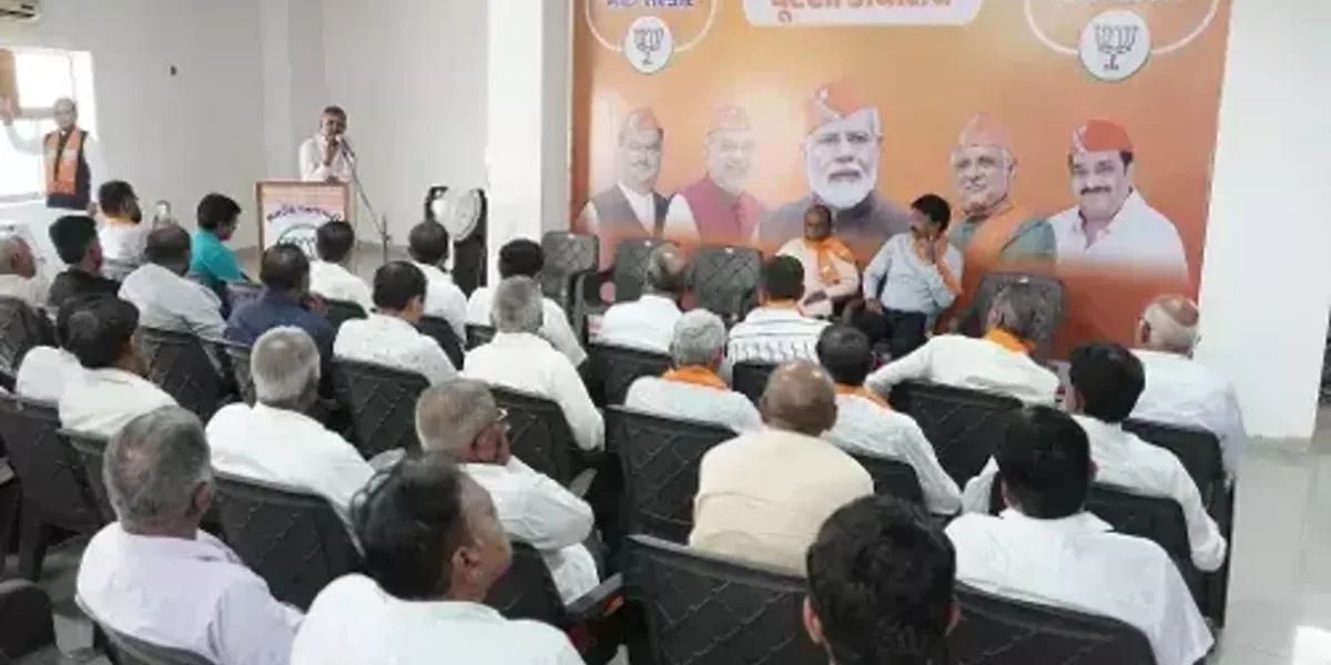 ભરૂચ: ભાજપના ચૂંટણી કાર્યાલય ખાતે ખેડૂતો સાથે બેઠક યોજાય, ભાજપને સમર્થન આપવા કરાય અપીલ