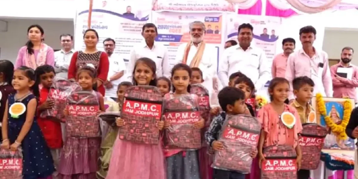 જામનગર : પ્રવાસન મંત્રીના અધ્યક્ષસ્થાને જામજોધપુરમાં શાળા પ્રવેશોત્સવ-કન્યા કેળવણી મહોત્સવ-2024 અંતર્ગત કાર્યક્રમો યોજાયા