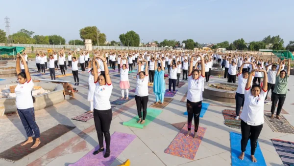 ખેડા : ગુજરાત રાજ્ય યોગ બોર્ડ દ્વારા નડિયાદ-પીપીલગ સ્વામીનારાયણ મંદીરે યોગ કાર્યક્રમ યોજાયો…
