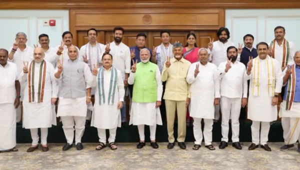 મોદી NDAના નેતા તરીકે ચૂંટાયા, 16 પક્ષોના 21 નેતાઓએ બેઠકમાં હાજરી આપી