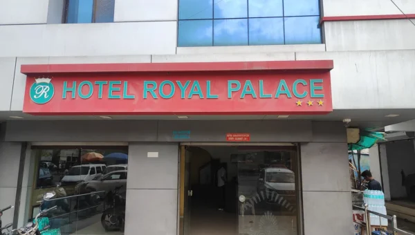 અંકલેશ્વર:રોયલ પેલેસ હોટલના મેનેજર વિરુદ્ધ જાહેરનામા ભંગનો ગુનોનોંધાયો