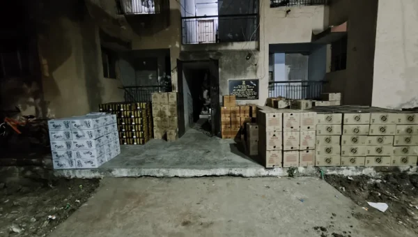 ભરૂચ: આશીર્વાદ હોટલના કંપાઉન્ડમાંથી રૂ.11 લાખનો દારૂ ભરેલી ટ્રક બિનવારસી ઝડપાય