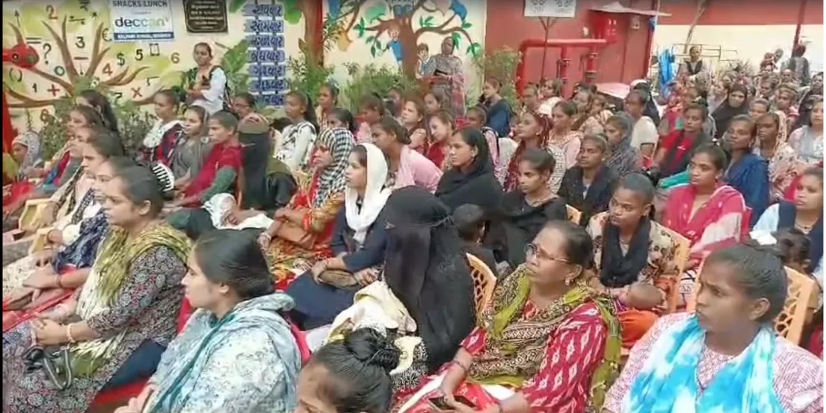 ભરૂચ : કલરવ શાળા ખાતે રોટરી ક્લબ ઓફ ભરૂચ-ફેમિના દ્વારા સગર્ભા મહિલા-ધાત્રી માતાઓ માટે માર્ગદર્શન શિબિર યોજાય