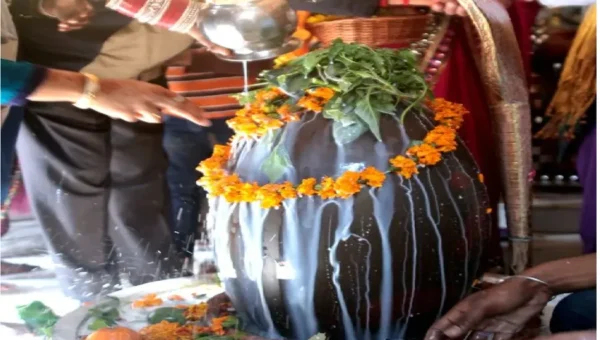શ્રાવણ માસમાં આ રીતે કરો શિવજીની પૂજા,મળશે મનગમતો વર