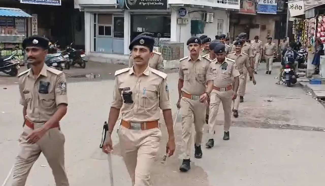 પોલીસ ફ્લેગ માર્ચ ભરૂચ