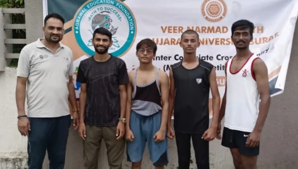 અંકલેશ્વર: નવસારી ખાતે યોજાયેલ આંતર કોલેજ ક્રોસકોન્ટ્રી સ્પર્ધામાં શ્રી ઠાકોરભાઈ પટેલ કોલેજનો વિદ્યાર્થી ઝળક્યો