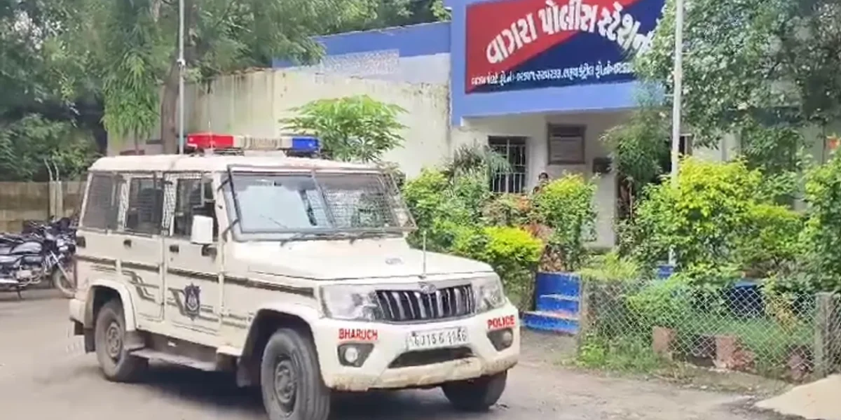 ભરૂચ: વાગરામાં શંકાસ્પદ ભંગારના જથ્થા સાથે બે ઈસમો ઝડપાયા, પોલીસે રૂપિયા 5.48 લાખનો મુદ્દામાલ જપ્ત કર્યો