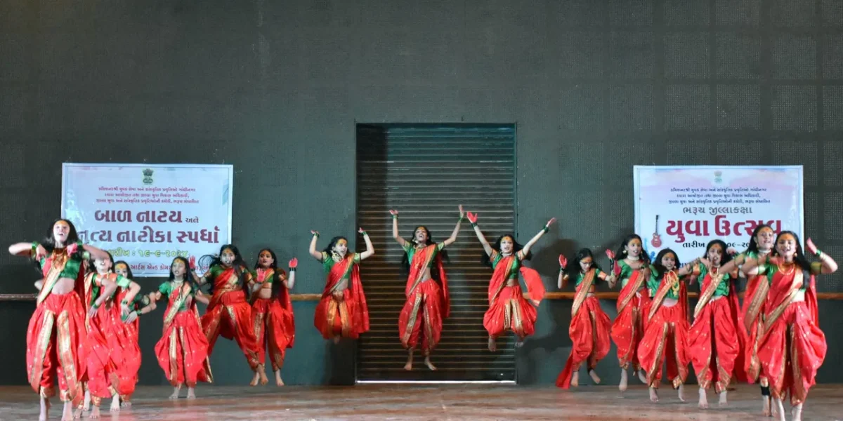 અંકલેશ્વર: જિલ્લા કક્ષાના યુવા ઉત્સવમાં ૩૩ શાળાના ૯૦૦ બાળકોઓ લીધો ભાગ