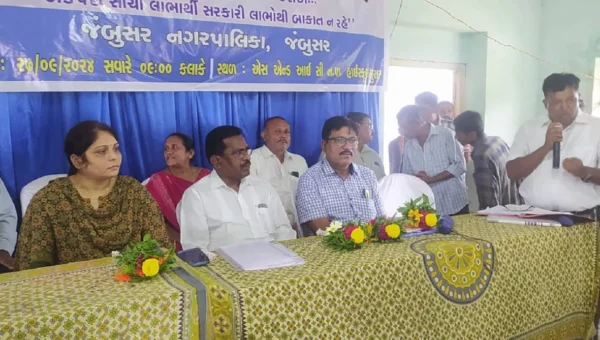 ભરૂચ: જંબુસર નગરપાલિકા દ્વારા સેવા સેતુ કાર્યક્રમ યોજાયો,વિવિધ યોજનાઓનો લાભ સ્થળ પર જ અપાયો