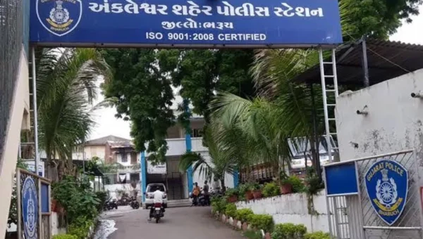 અંકલેશ્વર: ONGC કંપનીમાં કાયમી નોકરીની લાલચ આપી રૂ.1.84 કરોડની છેતરપીંડી
