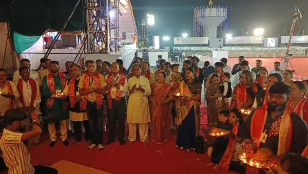 અંકલેશ્વ: ખોડલધામ સમિતિ દ્વારા સતત બીજા વર્ષે પારિવારિક માહોલમાં સાંસ્કૃતિક ગરબા મહોત્સવનો પ્રારંભ કરાયો