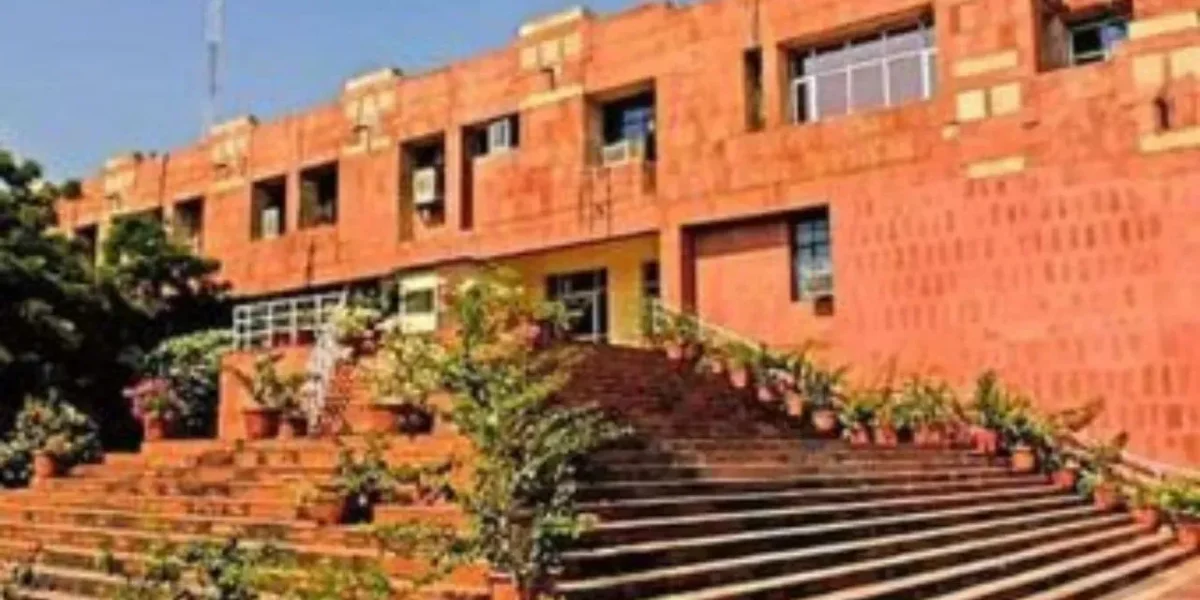 JNUમાં આયોજિત ત્રણ દિવસીય સેમિનાર રદ્દ, વિરોધ પ્રદર્શનની હતી આશંકા