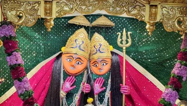 સુરેન્દ્રનગરના ચોટીલા ચામુંડા માતાજીના ભક્તિરસમાં તરબોળ બનતા માઇ ભક્તો