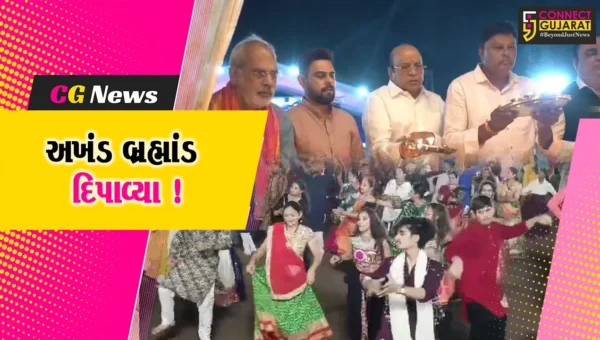 ભરૂચ પોલીસ દ્વારા આયોજિત સેફ એન્ડ સિક્યોર નવરાત્રી મહોત્સવમાં આગેવાનોએ આપી હાજરી