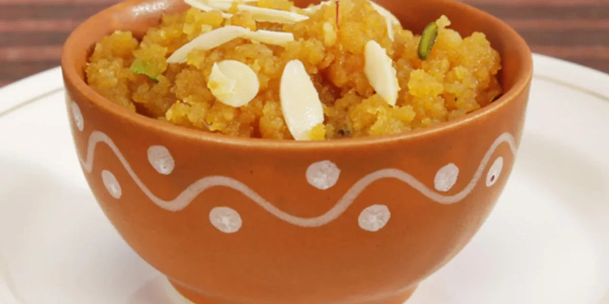 નવરાત્રિમાં નવમી પર ઘરે જ બનાવો સ્વાદિષ્ટ મગની દાળનો હલવો, જાણો રેસિપી