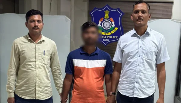 ભરૂચ: SOGએ મોબાઈલ ચોરીના ગુનામાં સંડોવાયેલ આરોપીની કરી ધરપકડ