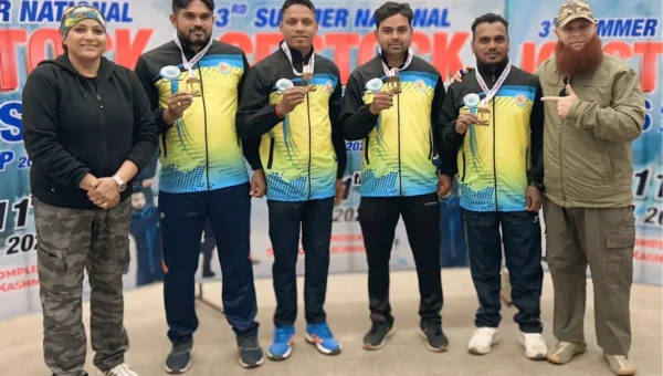 ભરૂચ: શ્રીનગરમાં યોજાયેલ આઈસસ્ટોક સ્પર્ધામાં નેત્રંગના પ્રાથમિક શિક્ષકોએ હાંસલ કર્યો ગોલ્ડમેડલ