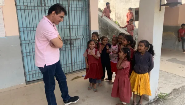 ભરૂચ : શિક્ષણ રાજ્યમંત્રી પ્રફુલ પાનશેરીયાએ પોલીસ હેડ ક્વાર્ટર્સ મિશ્ર શાળાની આકસ્મિક મુલાકાત લીધી