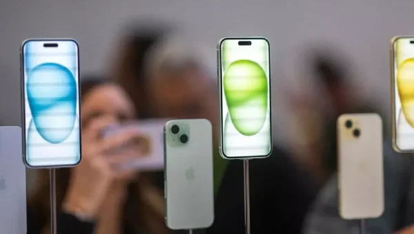 iPhone 15 ખરીદવાની યોગ્ય તક, મળી રહ્યું છે 11,000 રૂપિયાનું ડિસ્કાઉન્ટ
