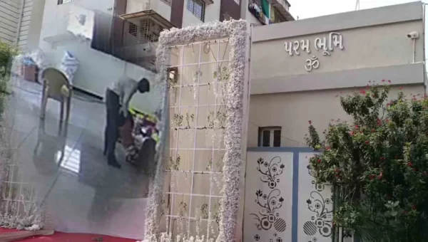 અંકલેશ્વર: પાર્ટીપ્લોટમાં લગ્નપ્રસંગ દરમ્યાન રૂ.3.48 લાખના સોનાના દાગીનાની ચોરી, સમગ્ર ઘટના સીસીટીવી કેમેરા કેદ