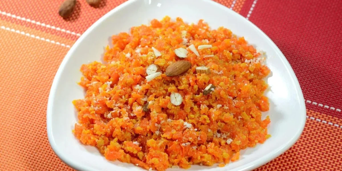 આ રીતે ઘરે જ બનાવો ગાજરનો હલવો, દરેક લોકો કરશે સ્વાદના વખાણ