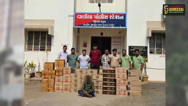 ભરૂચ:વાલિયા પોલીસે કારમાંથી વિદેશી દારૂનો જથ્થો ઝડપી પાડ્યો, રૂ.4.74 લાખનો મુદ્દામાલ જપ્ત