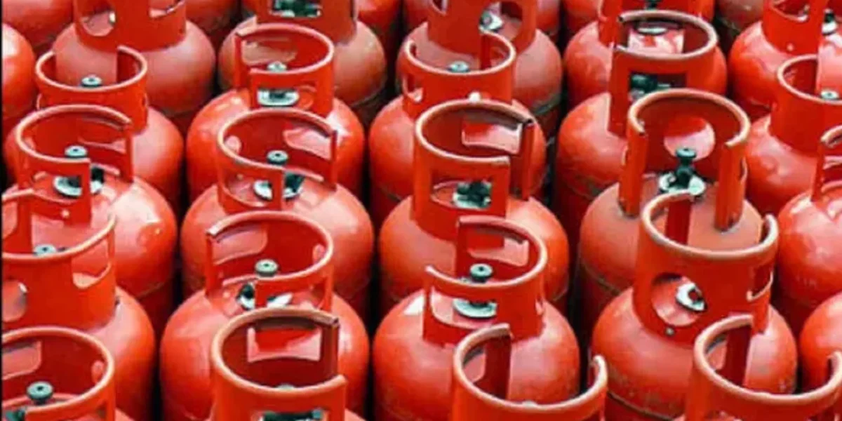 LPG Price : સતત પાંચમા મહિને સિલિન્ડરના ભાવમાં વધારો