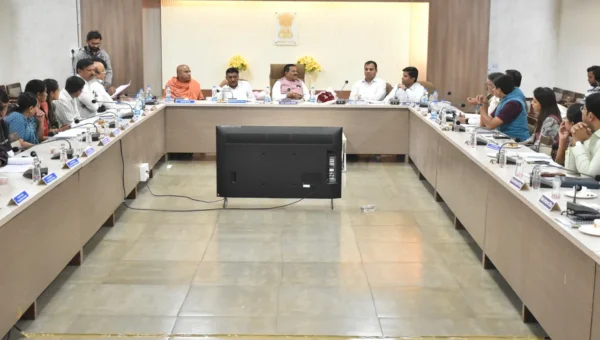 ભરૂચ: પ્રભારી મંત્રી કુંવરજી હળપતિના અધ્યક્ષસ્થાને જિલ્લા આદિજાતિ વિકાસ મંડળની બેઠક યોજાય
