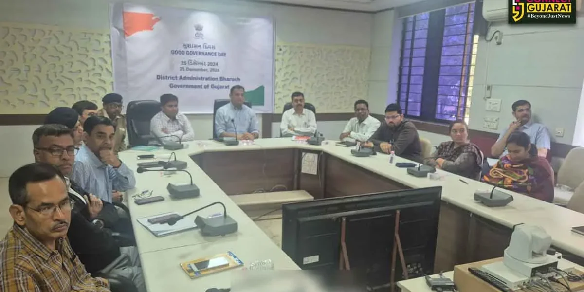 ભરૂચ: કલેકટર કચેરી ખાતે સુશાસન દિવસની ઉજવણી કરવામાં આવી, કલેકટર ગૌરાંગ મકવાણા રહ્યા ઉપસ્થિત
