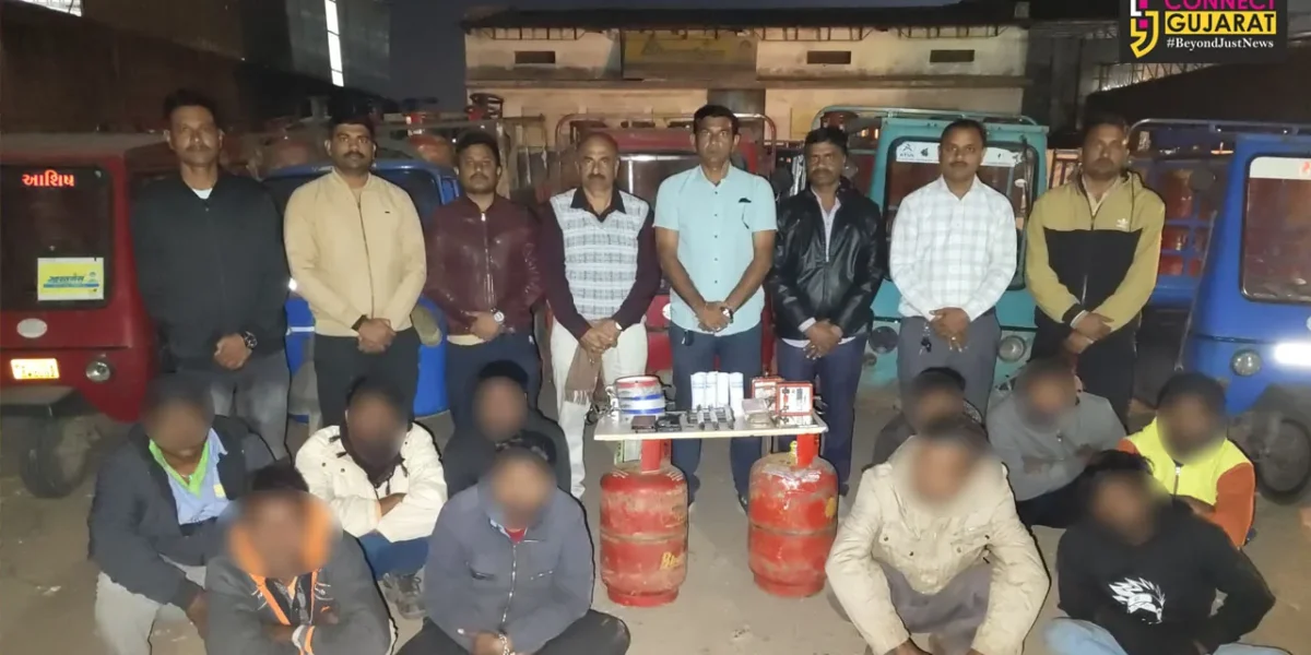વડોદરા:રણોલીમાં રાઘવ ઈન્ડસ્ટ્રીઝમાં ભારત ગેસ એજન્સીમાંથી ગેસ રિફિલિંગનું કૌભાંડ ઝડપાયું